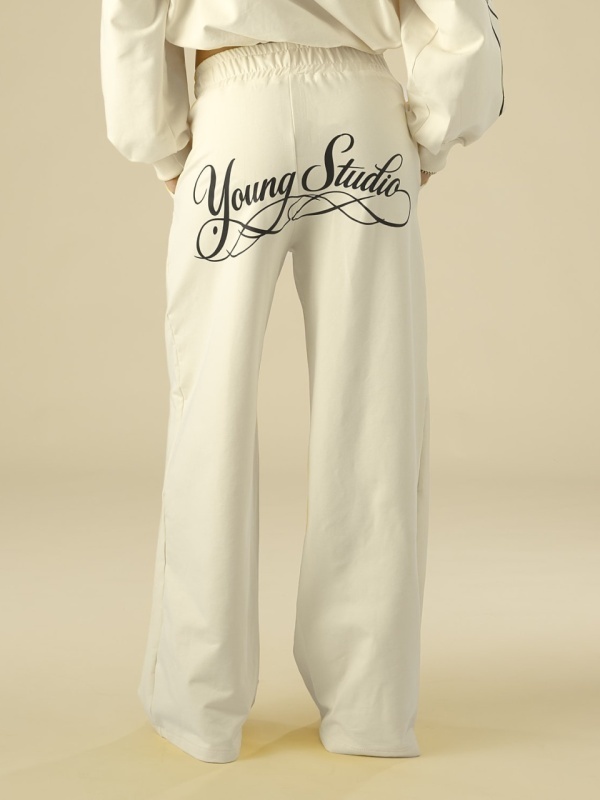 Pantalon unt Young Studio - Img 4