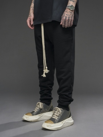 Pantalon negru YOUNG
