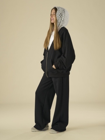 Pantalon negru