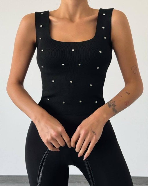 Top OneSize cu decolteu, Aplicatii metalice pe corp, Calitate inalta, Negru