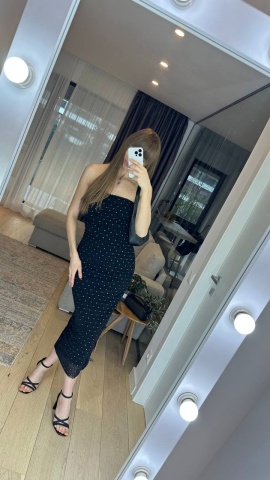 Rochie pe corp, Umerii goi, Mergele mici sclipitoare, Negru - Img 3