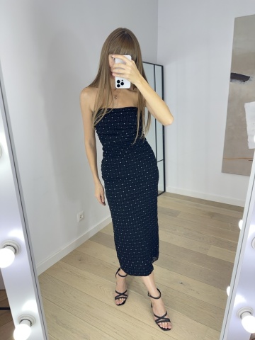 Rochie pe corp, Umerii goi, Mergele mici sclipitoare, Negru - Img 1