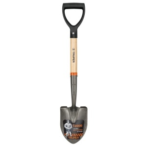 Lopata cu varf ascutit drumetie, cu coada scurta din lemn si maner d, l 72 cm Truper