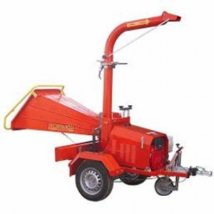 Tocator de crengi si resturi vegetale CIPPO 10 cu motor HONDA GX690