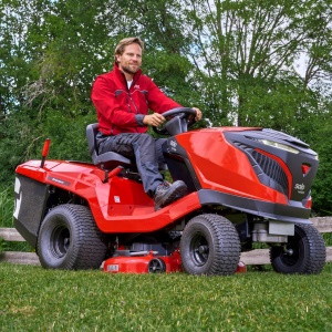 Tractoras tuns gazon, cu cos, latime de taiere 95cm, transmisie hidrostatica SOLO/Al-ko T15-95.4 HD-A Premium pro cu motor Pro450 de 452cc si 7.7kW - Img 3