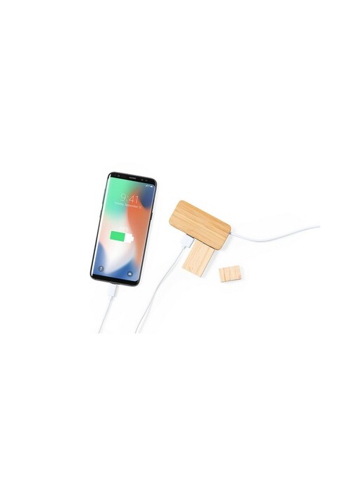 AX™ Bamboo USB and USB-C hub