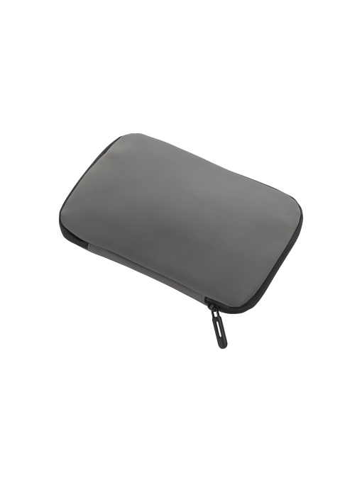 ON™ Water-resistant soft pu Tech organiser