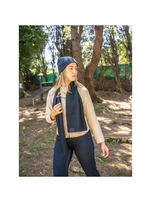 hi!™ SERENITY Recycled polyester (100% rPET) scarf with a stitched detail for personalization