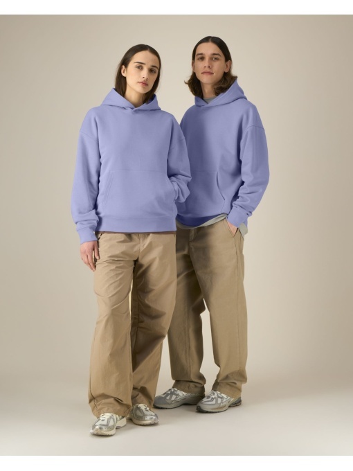ST/™ Chaser - Hanoracul iconic unisex relaxat cu glugă, grosime medie-ușoară