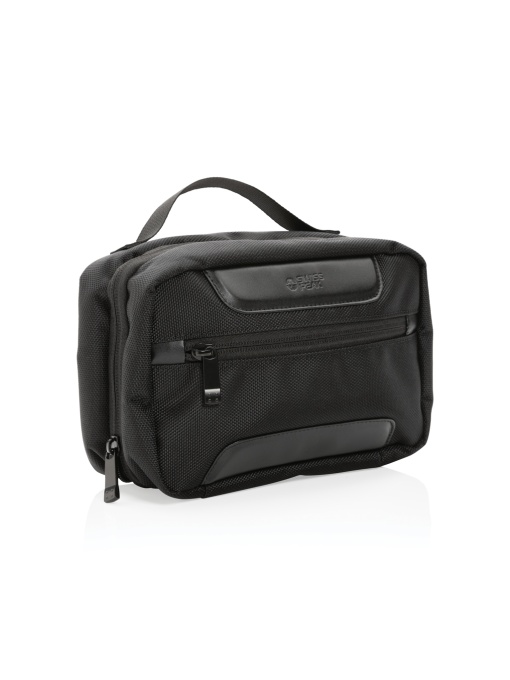 XD™ Swiss Peak AWARE™ RPET Voyager toiletry bag