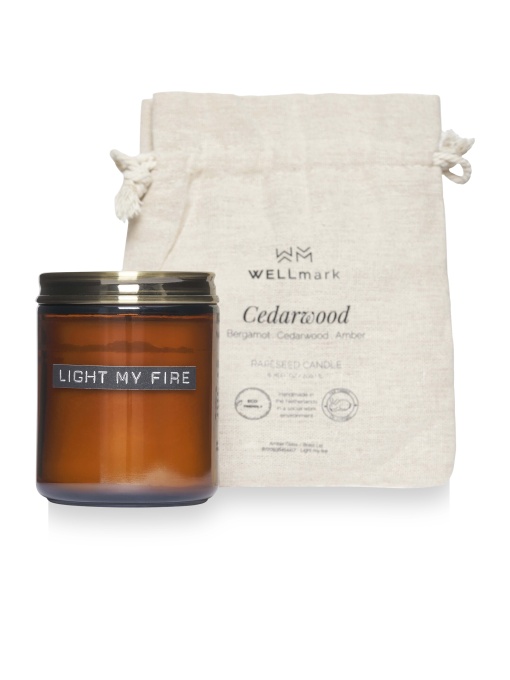 PF™ Wellmark cedar wood scented candle medium