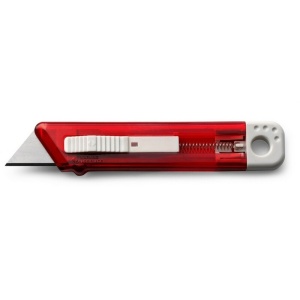 AX Cutter with safety mechanism