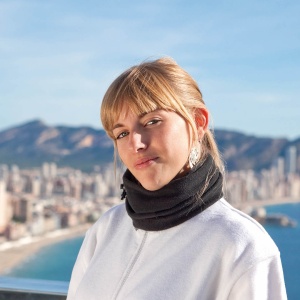 mak™ Neck Warmer and Hat Articos