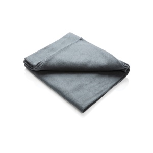 XD™ Fleece blanket in pouch