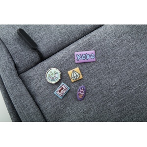 AP Lark - metal badge - Img 3