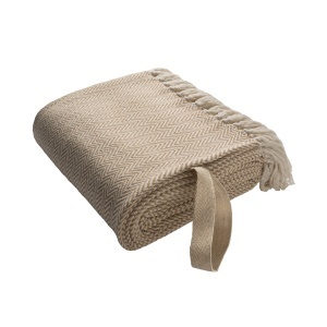 ON Pătură cu franjuri fabricată din material 100% reciclat