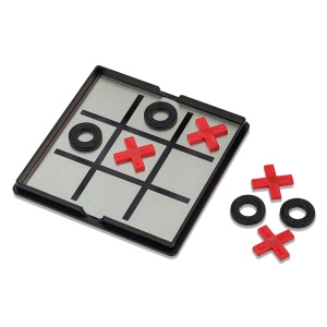 Royal MAGTIC magnetic game of noughts and crosses