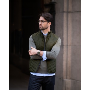 Benton Men - Versatile hybrid vest Shell Nylon:  38g/m²| Shell Softshell: 270 g/m²| Lining: 65 g/m²