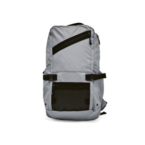 AO Rucsac Paso 20L din rPET. Bucle în partea de jos. Compatibil cu laptop de 17".