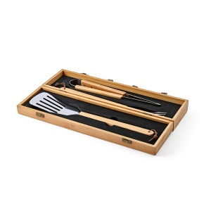 Turner Barbecue Set Bamboo. With Case, Tong, Fork & Spatula - Img 5