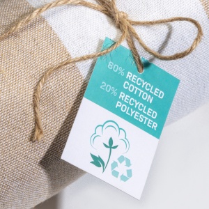 ON™ Recycled cotton fringed beach towel, size 90x170 cm