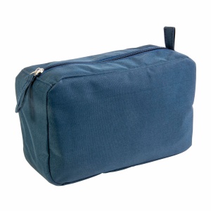ON™ Polyester 300D beauty case with zip closure
