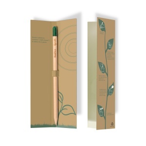 Sprout pencil case with infographic in Italian, English, and French illustrating use - Img 2