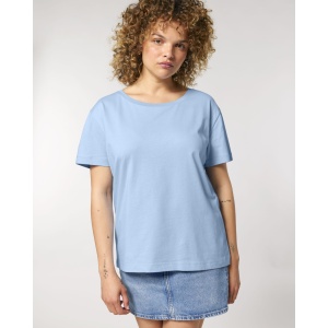 ST/™ Stella Serena – The iconic mid-light women's scoop neck t-shirt