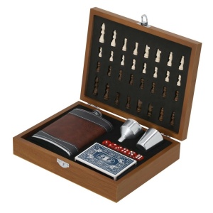 AX™ Set cadou, flacon pentru băuturi 175 ml, căni 30 ml, joc de șah - Img 7
