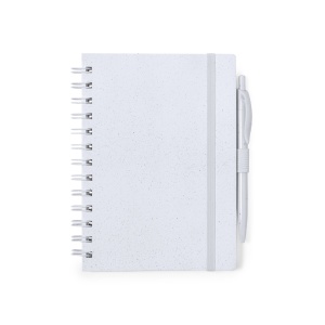 MAK Ciara - Notebook - Img 3