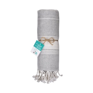 ON™ Recycled cotton fringed beach towel