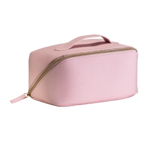PU travel beauty case. Features zippered closure - Img 1