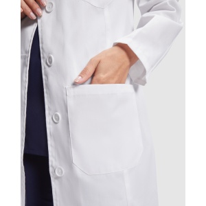 RO™ VACCINE WOMAN