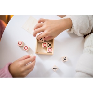 AX™ Joc Tic-tac-toe | Odhran