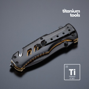 CO Optima Set III-B: multitool, cuțit de salvare și lanternă mare