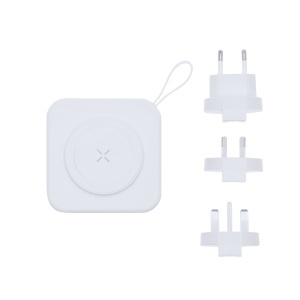 MAK Joks - Multifunction Travel Adapter - Img 2