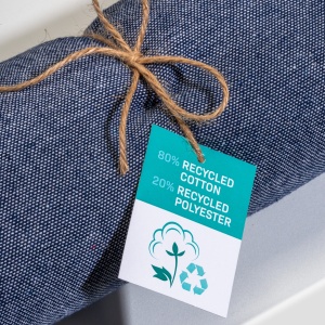 ON™ Recycled cotton fringed beach towel, size 90x170 cm