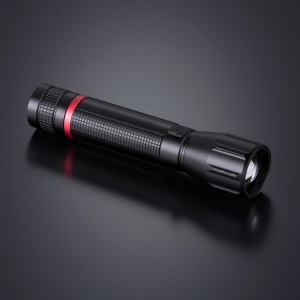 CO Optima Set III-B: multitool, cuțit de salvare și lanternă mare