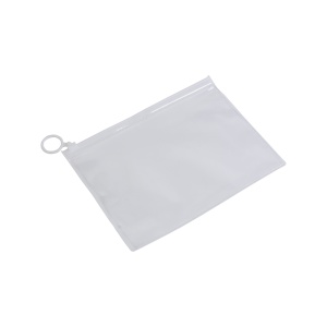 ON™ PVC zipped case (18.6 x 14.2 cm) for surgical masks and cooling sports towel (item 18424)