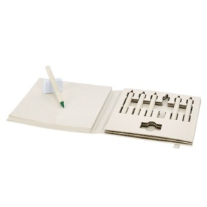 AX™ Set de creioane colorate, radieră, caiet