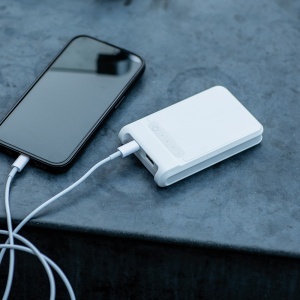 Baterie externă Ampx rABS 6000 mAh. 18W. Încarcă telefonul de 2-3 ori - Img 10