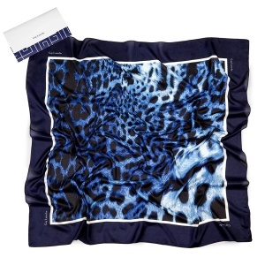 GC Eșarfă guy laroche din poliester albastru dim.90x90 cm cu cutie