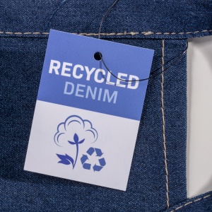 ON™ Recycled cotton denim barman apron