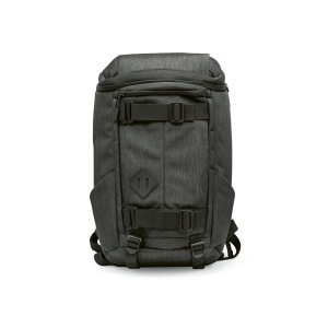 AO Rucsac Coloma 28L rPET. Închidere tip roll-top. Potrivit pentru laptop de 17".