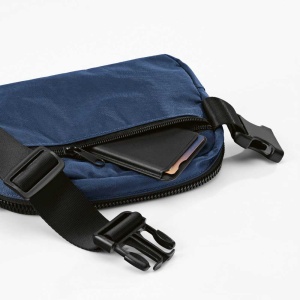 Singapore Waist Bag 1.5L rNylon. 2 pockets and adjustable waist strap - Img 9