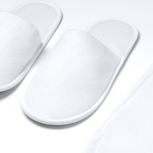 STA™ Yllier - Footwear - Img 4
