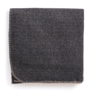 VINGA Bilton recycled blanket - Img 1