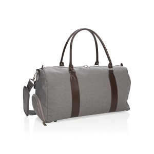 XD™ Weekend bag with USB A output