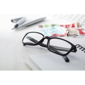 AP Times - reading glasses - Img 3