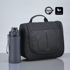 CO Primo Urban Set: trusă cosmetică și sticlă de apă 550 ml